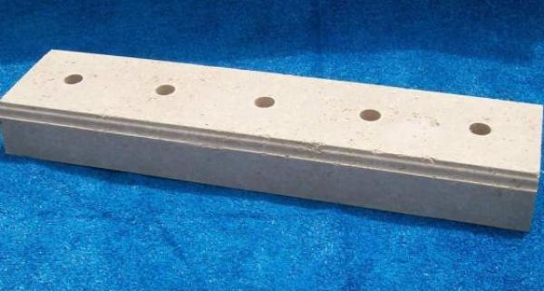 Baluster Base Rail Straight, 4"H, 1pc