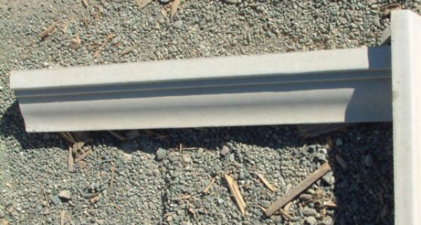 Foamcast Concrete™ 3.5''Hx2.5"Dx32"L Finished ends
