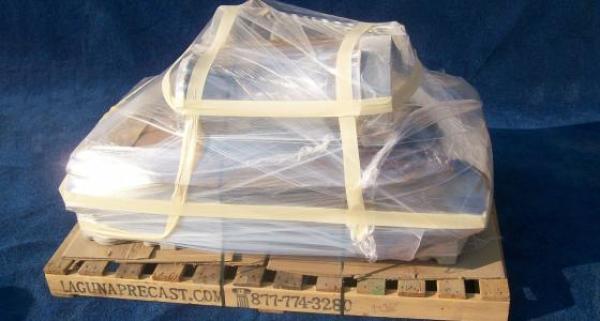42X63 Pallet/Packaging For Solana Tables.