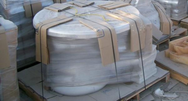 60X60 Pallet/Packaging For Malibu Tables.