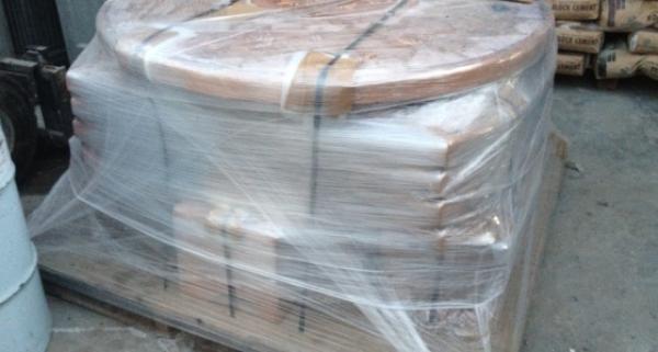 65X65 Pallet/Packaging For Queen Tables.