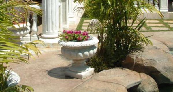 2,000Psi. Color Urn